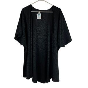 Now & Forever Black Animal Print Duster Jacket Size M NEW